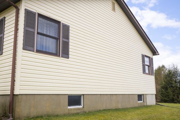Dutch Lap Siding Repair in Bismarck